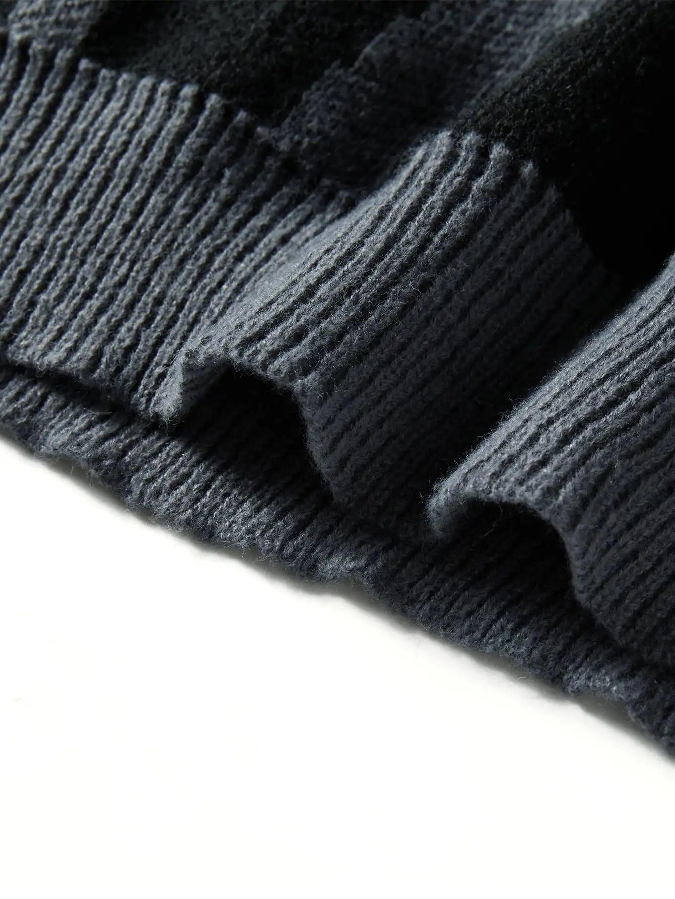 Wavy Contrast Sweater
