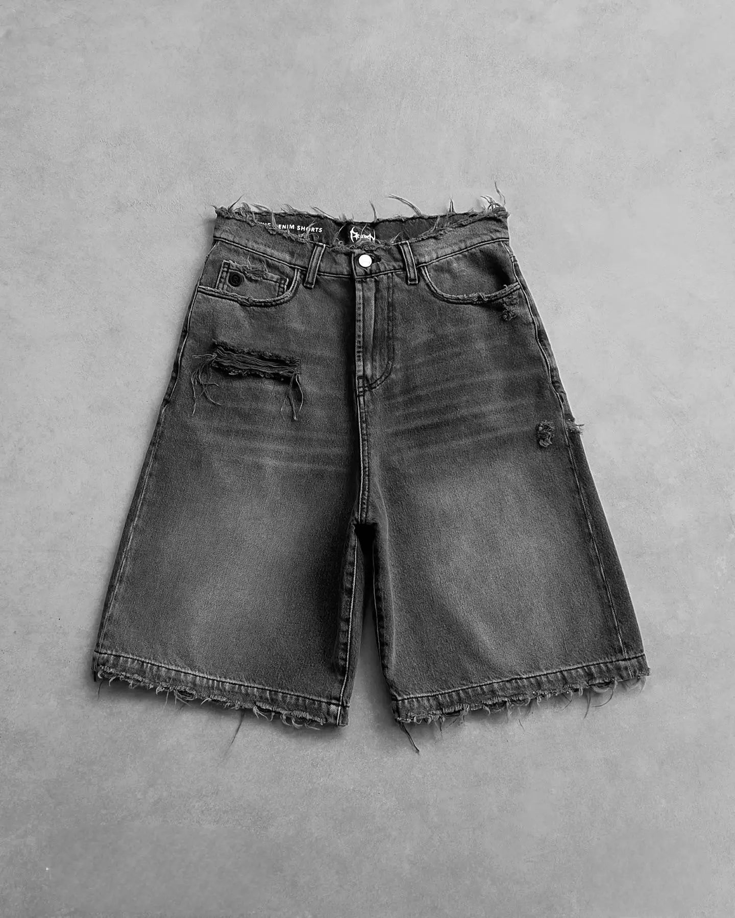 8-BALL Jorts