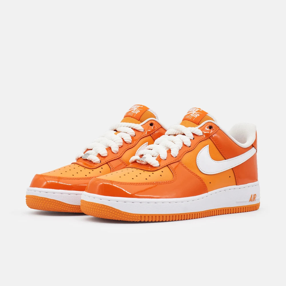 Nike Air Force 1 LV8