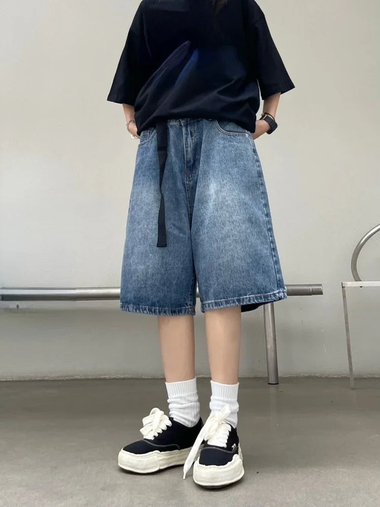 Frayed Low Rise Jorts