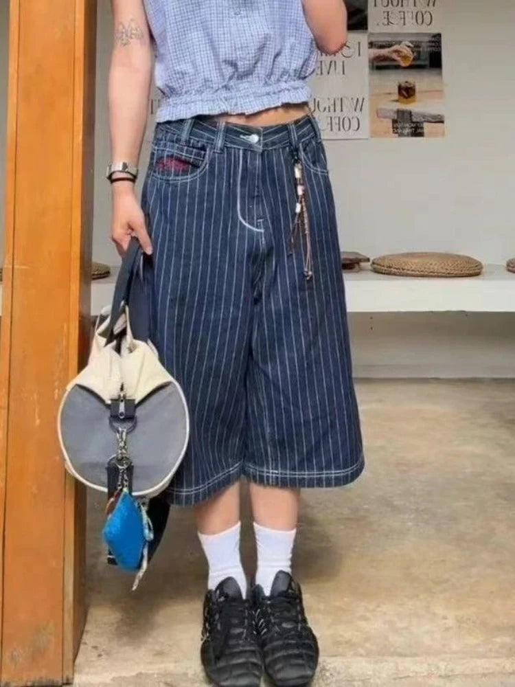 Frayed Low Rise Jorts