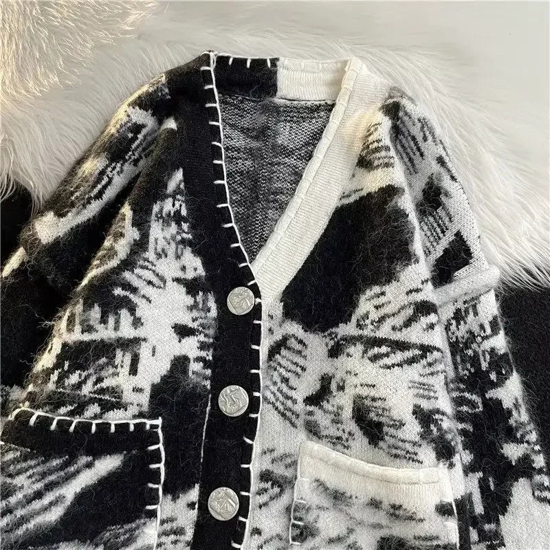 Black N White Cardigan