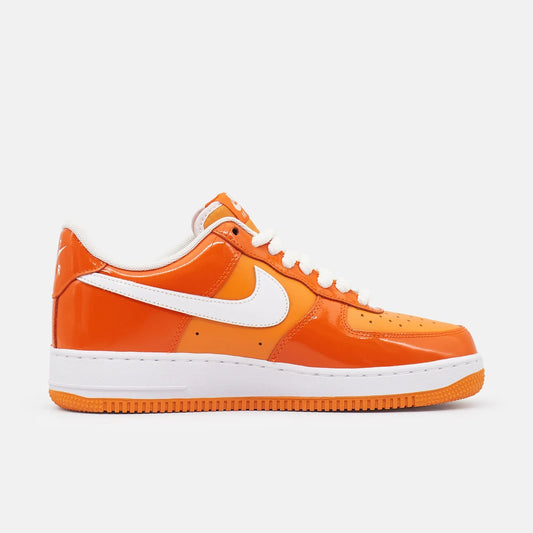 Nike Air Force 1 LV8