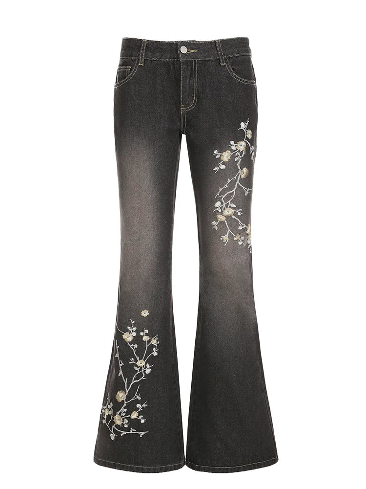 Embroidery Ripped Baggy Jeans