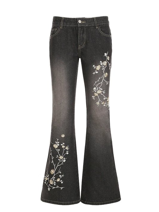 Embroidery Ripped Baggy Jeans