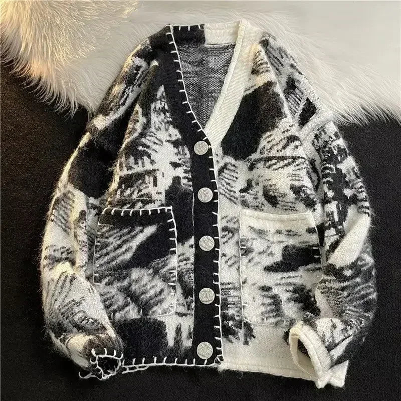 Black N White Cardigan